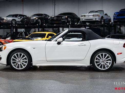 Used 2017 FIAT 124 Spider Lusso image 37