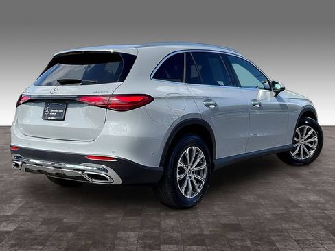 Used 2026 Mercedes-Benz GLC 300 4MATIC image 5