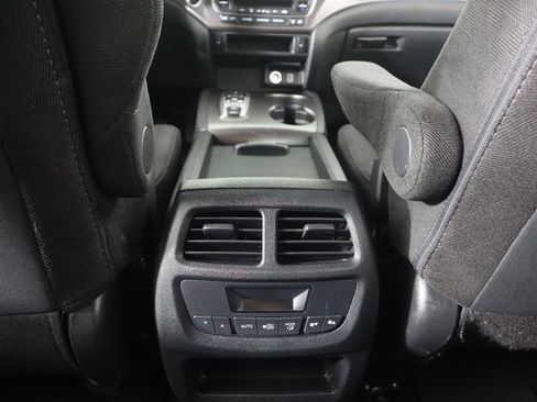 Used 2022 Honda Pilot Sport image 51