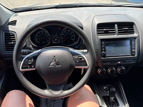 Used 2025 Mitsubishi Outlander Sport ES AWD/4WD image 10