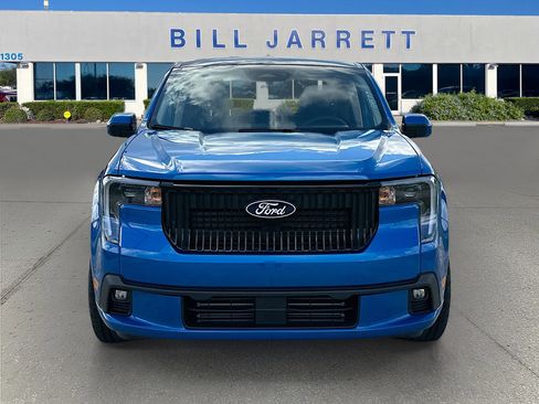 New 2026 Ford Maverick Lobo image 2