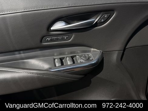Used 2025 Cadillac XT4 Premium Luxury FWD image 24