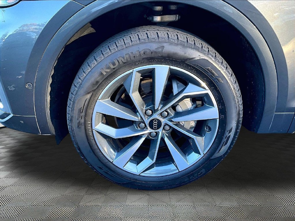 Used 2023 Audi Q5 2.0T Prestige AWD/4WD image 7
