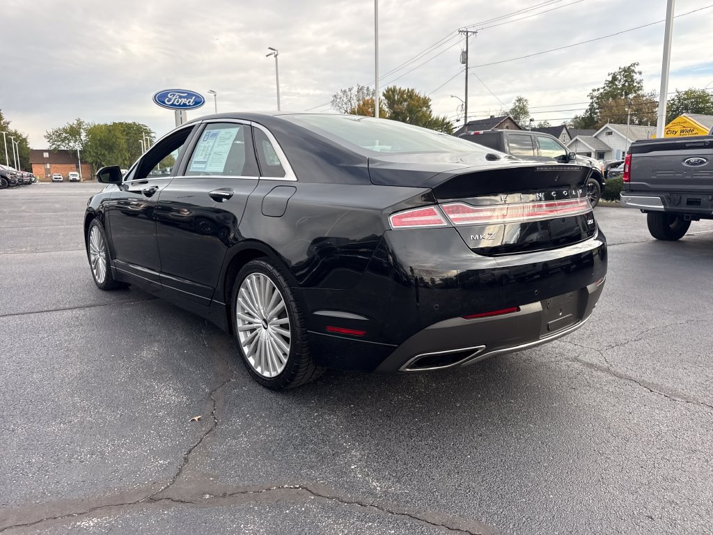 Used 2017 Lincoln MKZ Reserve FWD image 9