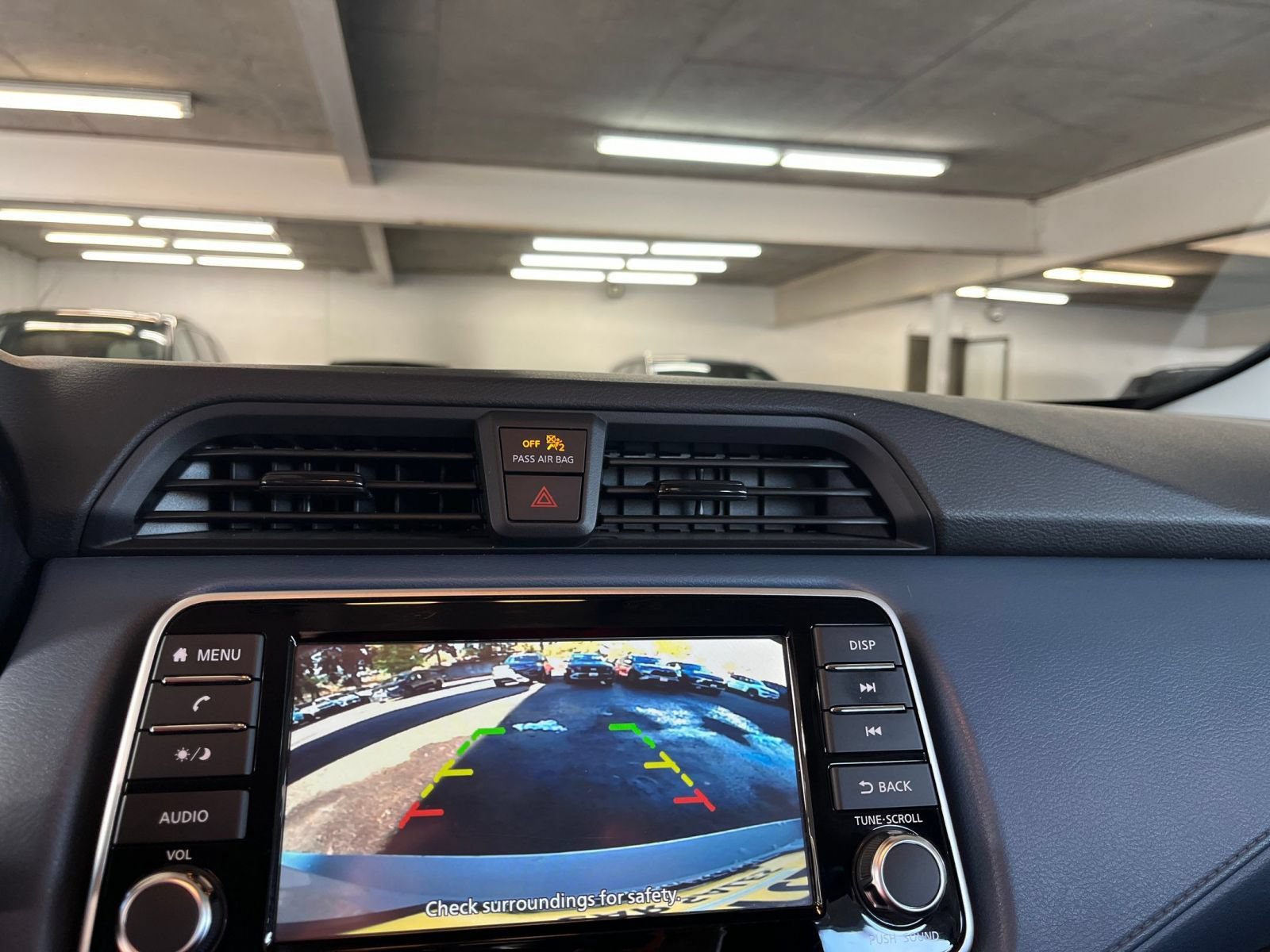 Used 2025 Nissan Versa SV FWD image 24