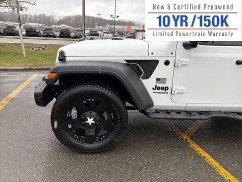 Used 2021 Jeep Wrangler Unlimited Freedom Edition image 11