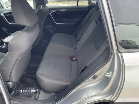 Used 2023 Toyota RAV4 LE image 8