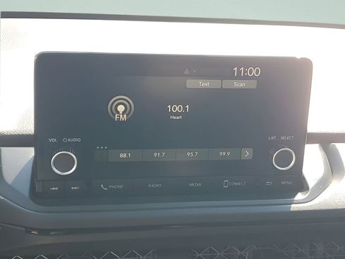 Used 2025 Honda Accord SE image 22