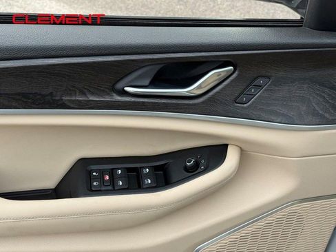 New 2026 Jeep Grand Cherokee Limited w/ Luxury Tech Group II AWD/4WD image 14