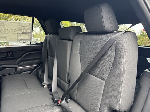 New 2026 Toyota 4Runner SR5 image 24