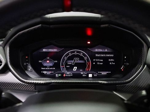 Used 2023 Lamborghini Urus Performante AWD/4WD image 43