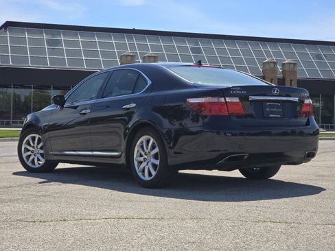 Used 2008 Lexus LS 460 RWD image 12