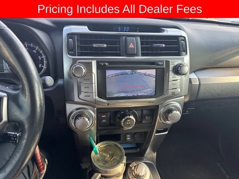 Used 2014 Toyota 4Runner SR5 AWD/4WD image 8