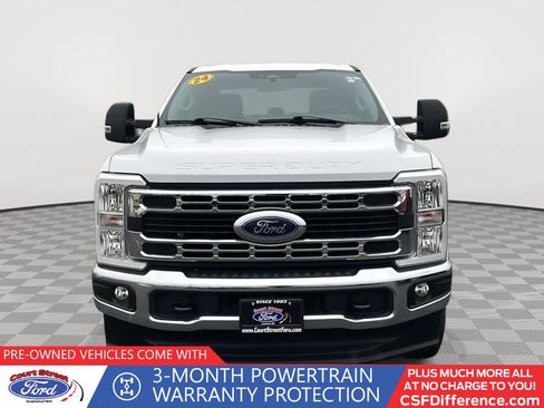 Certified 2024 Ford F250 XLT image 3