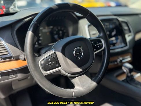 Used 2022 Volvo XC90 T6 Momentum w/ Advanced Package AWD/4WD image 19