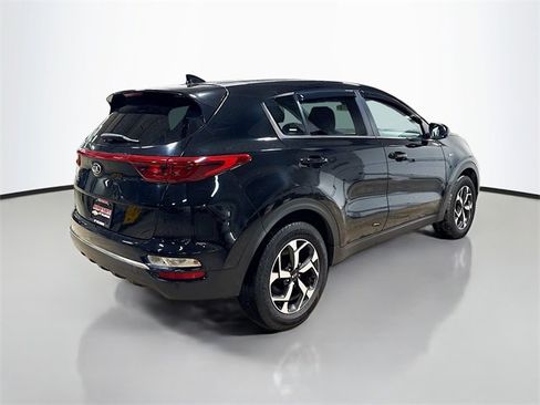 Used 2020 Kia Sportage LX image 7