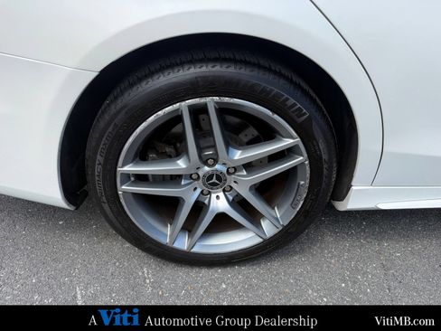 Used 2019 Mercedes-Benz S 560 4MATIC Sedan image 14