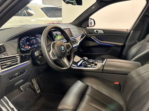 Used 2022 BMW X7 M50i AWD/4WD image 7