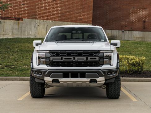 Used 2025 Ford F150 Raptor AWD/4WD image 29