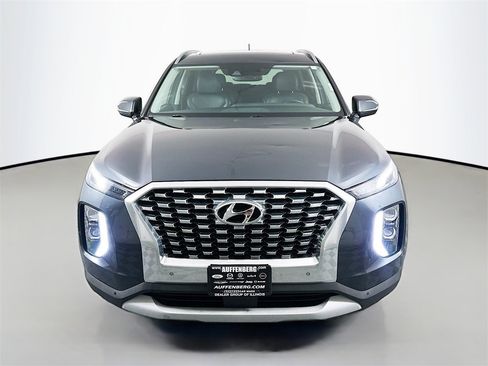 Used 2020 Hyundai Palisade SEL w/ Premium Package image 2