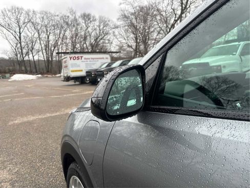 New 2027 Chevrolet Bolt LT w/ Comfort Package image 25