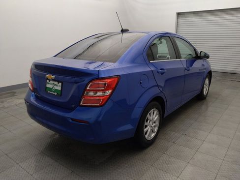 Used 2019 Chevrolet Sonic LT FWD image 9