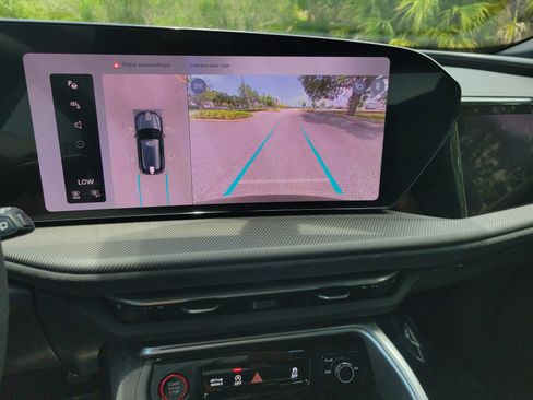New 2026 Audi SQ5 Premium Plus AWD/4WD image 19