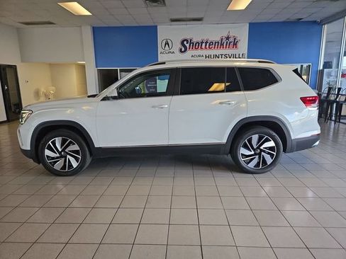 Used 2024 Volkswagen Atlas SEL AWD/4WD image 5