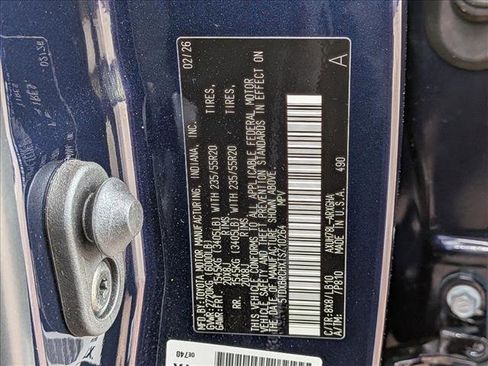 New 2026 Toyota Highlander Limited image 17