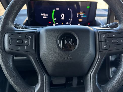 Used 2023 Chevrolet Brightdrop 600 w/ Active Safety Package 2 AWD/4WD image 25