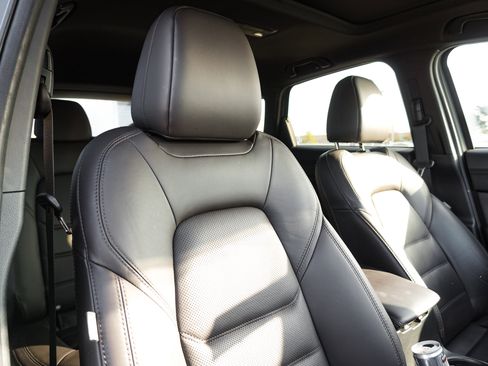 Certified 2023 MAZDA CX-5 Signature image 36