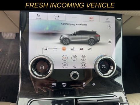 Used 2020 Land Rover Range Rover Velar S image 19
