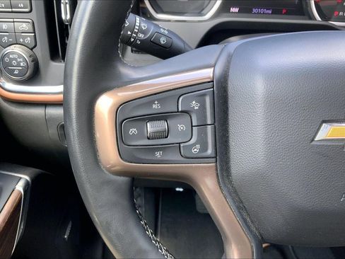 Used 2023 Chevrolet Silverado 2500 High Country w/ Z71 Off-Road Package AWD/4WD image 19