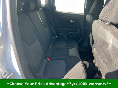 Certified 2023 Jeep Renegade Latitude image 17