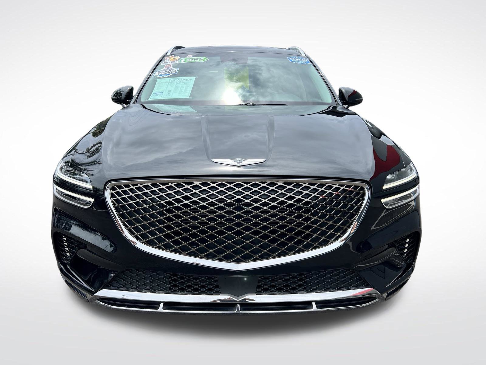 Used 2024 Genesis GV70 2.5T w/ Select Package AWD/4WD image 2