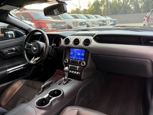 Used 2020 Ford Mustang Premium RWD image 14
