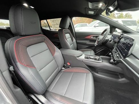 New 2026 Chevrolet Equinox EV RS image 30