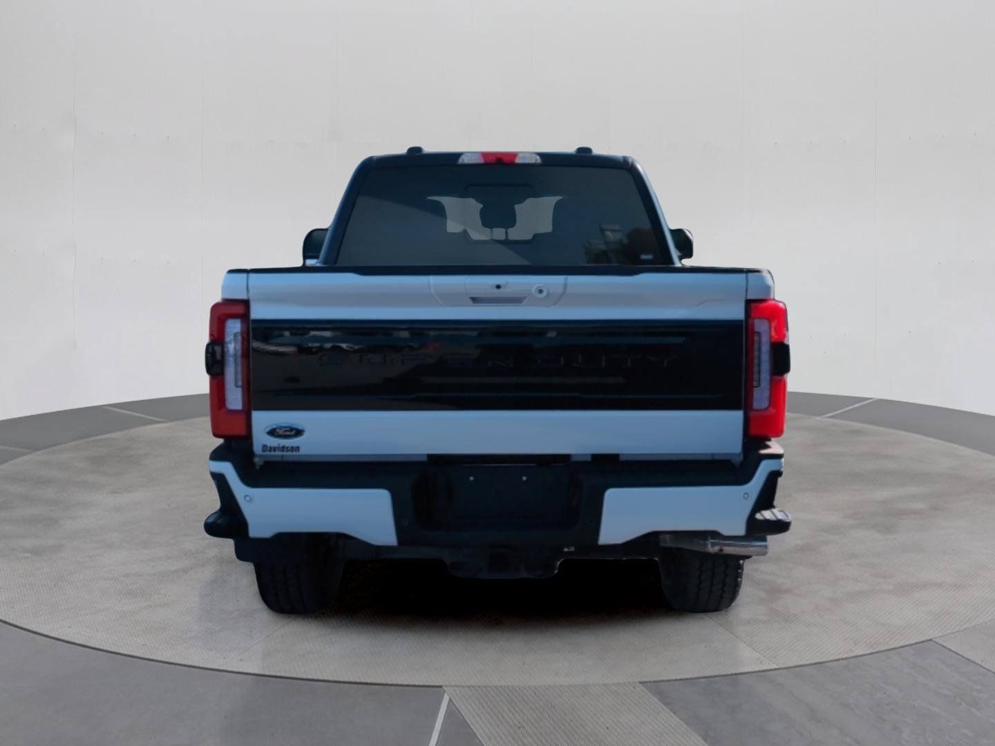 Used 2026 Ford F250 Platinum AWD/4WD image 7
