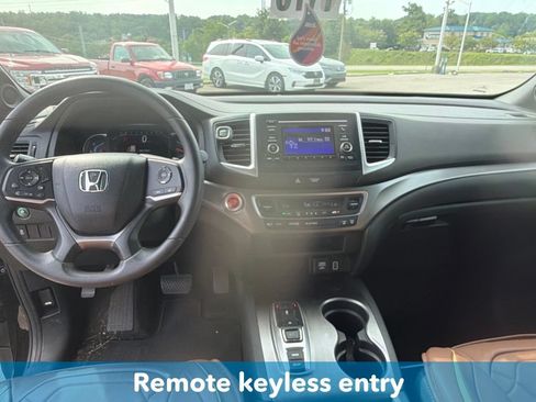 Used 2019 Honda Passport Sport image 13