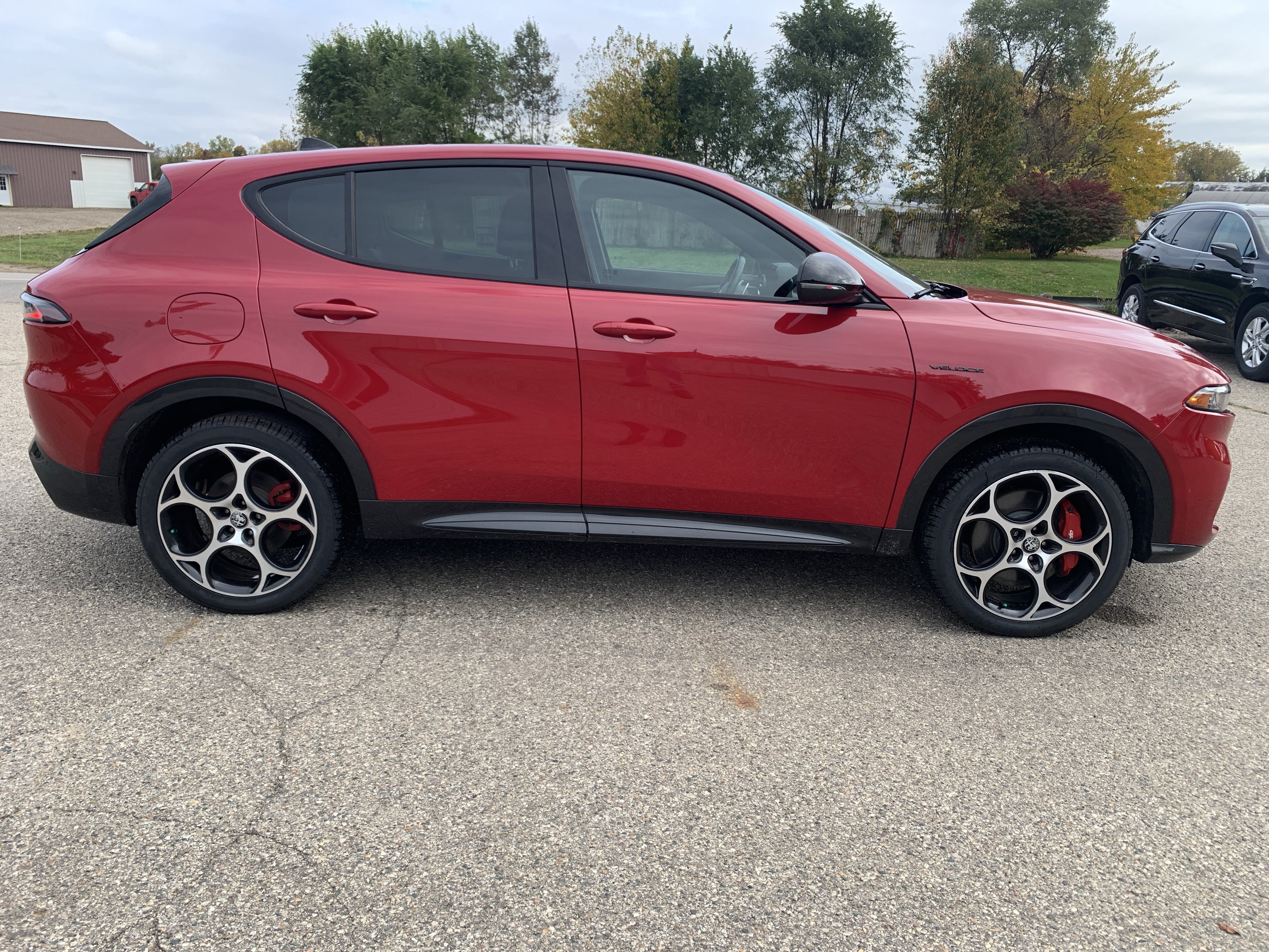 Used 2024 Alfa Romeo Tonale Veloce AWD/4WD image 2