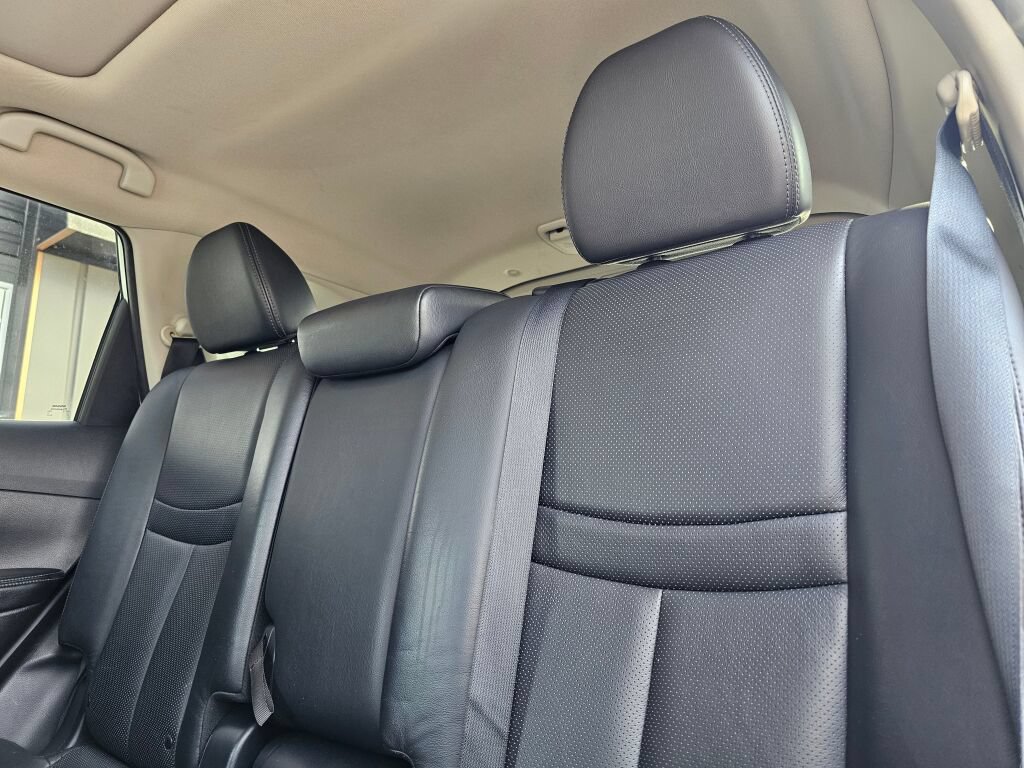 Used 2015 Nissan Rogue SL AWD/4WD image 20
