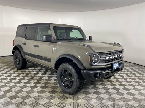 New 2025 Ford Bronco Big Bend w/ Black Diamond Package image 21