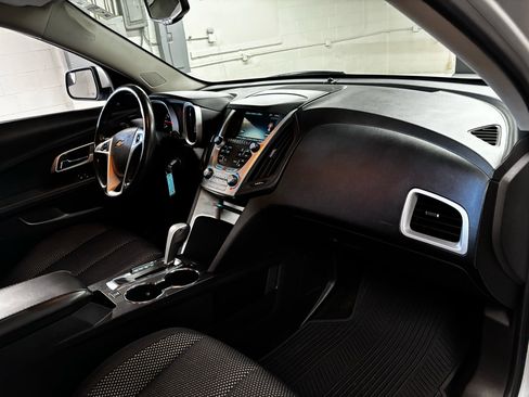 Used 2012 Chevrolet Equinox LT w/ Driver Convenience Package image 15