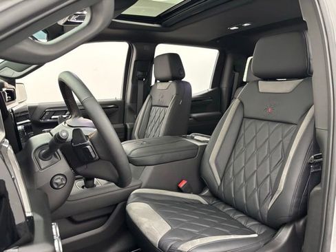 New 2026 GMC Sierra 1500 AT4 w/ AT4 Premium Package AWD/4WD image 19