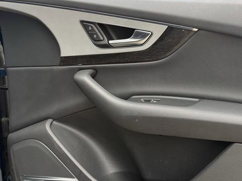 Used 2019 Audi Q7 2.0T Premium Plus w/ Premium Plus Package image 29