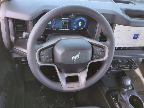 New 2026 Ford Bronco 2-Door AWD/4WD image 15