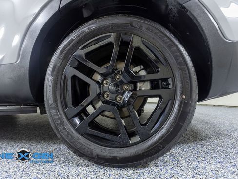 Used 2025 Kia Telluride SX X-Line AWD/4WD image 50