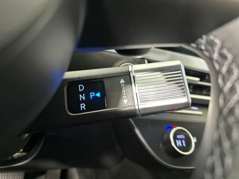 Certified 2025 Hyundai Sonata SEL image 39