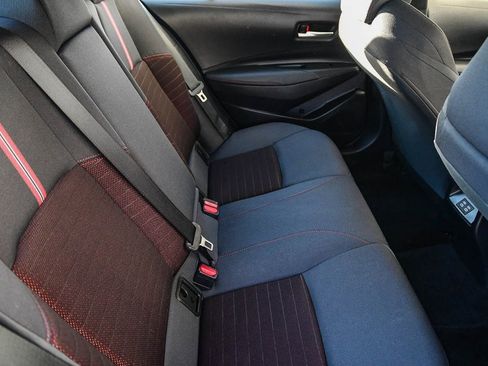 Used 2023 Toyota Corolla SE image 16