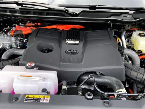 New 2026 Toyota Sequoia Platinum AWD/4WD image 16